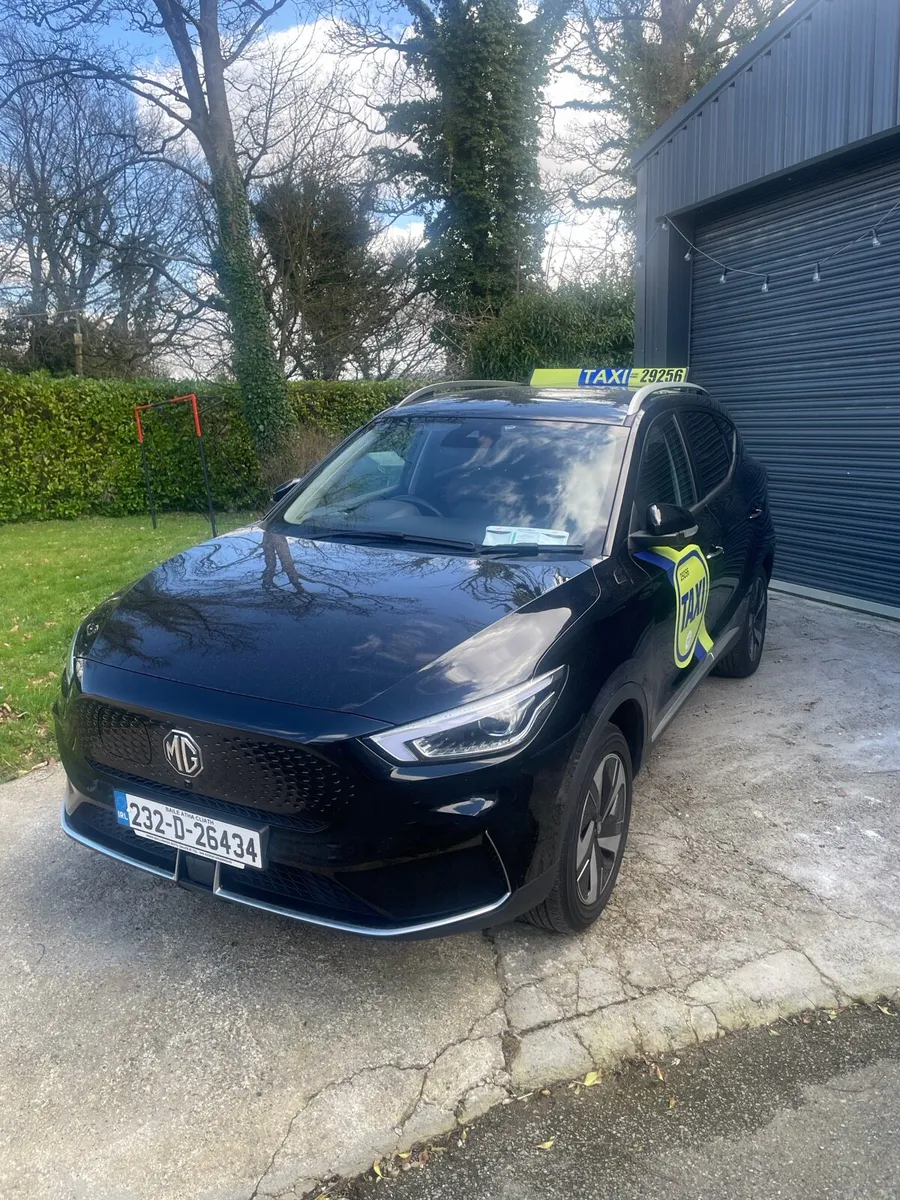 Taxi for rent MG ZS EV €2.7 per 100km