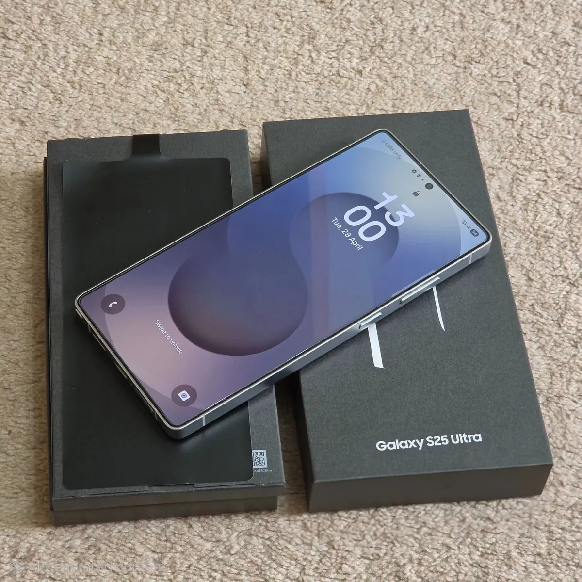 Samsung Galaxy S25 Ultra - Image 2