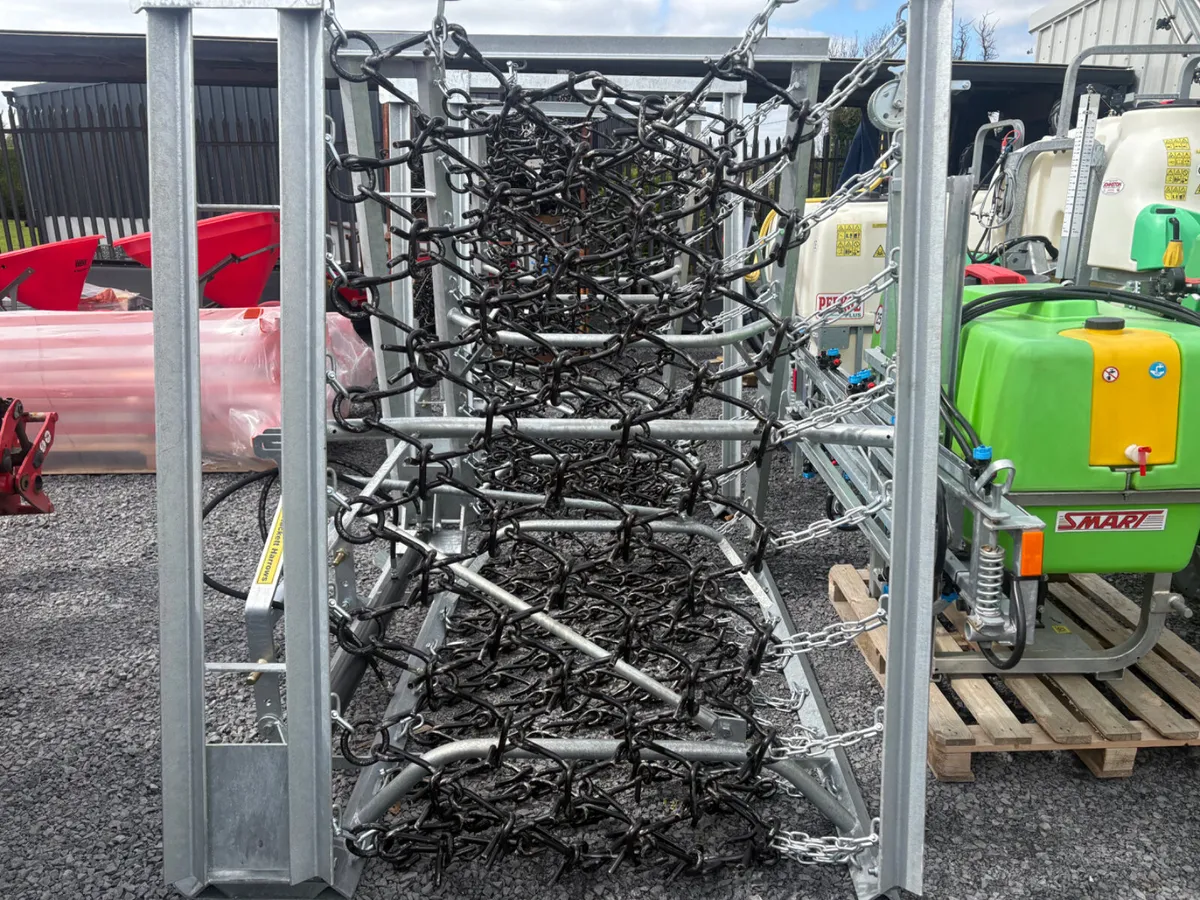 New Hackett 6m Galvanised Chain Harrow - Image 3