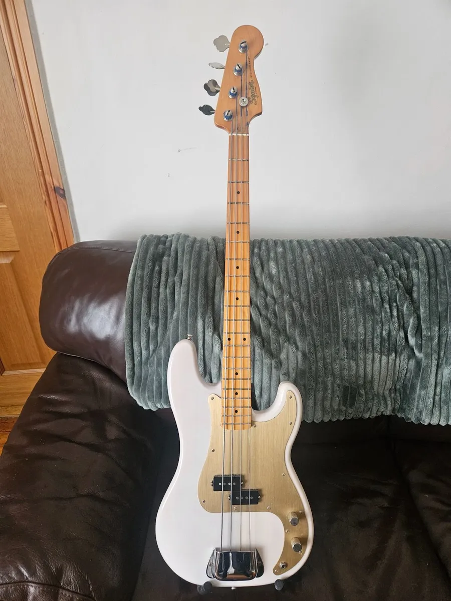 Squier 40th Anniversary Vintage P Bass - Image 1