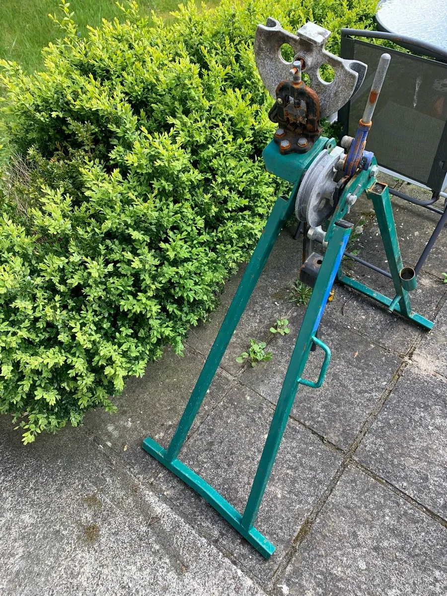 Conduit benders - Image 1