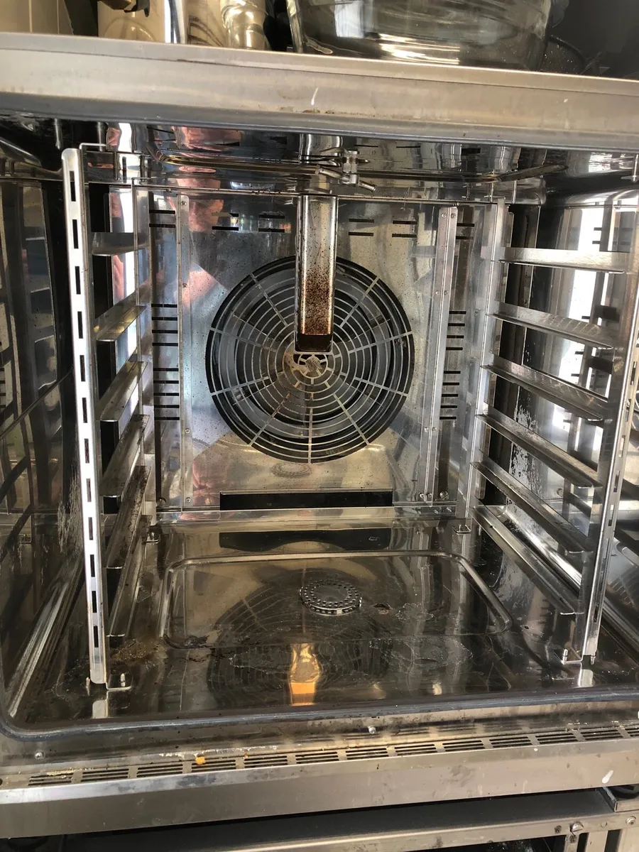 Combi oven with auto wash - Image 3