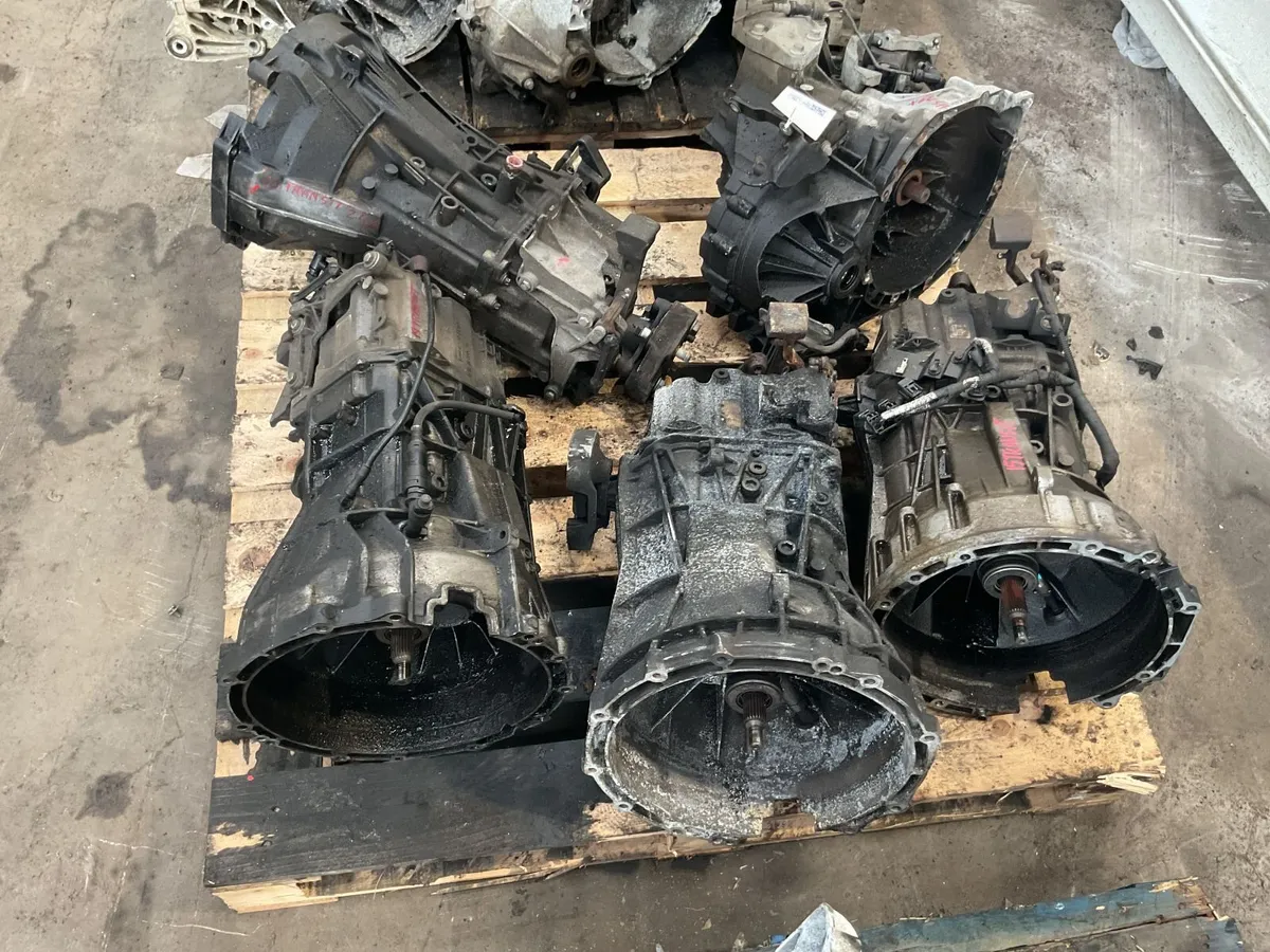 Online Auction Of Gearbox's - Image 1