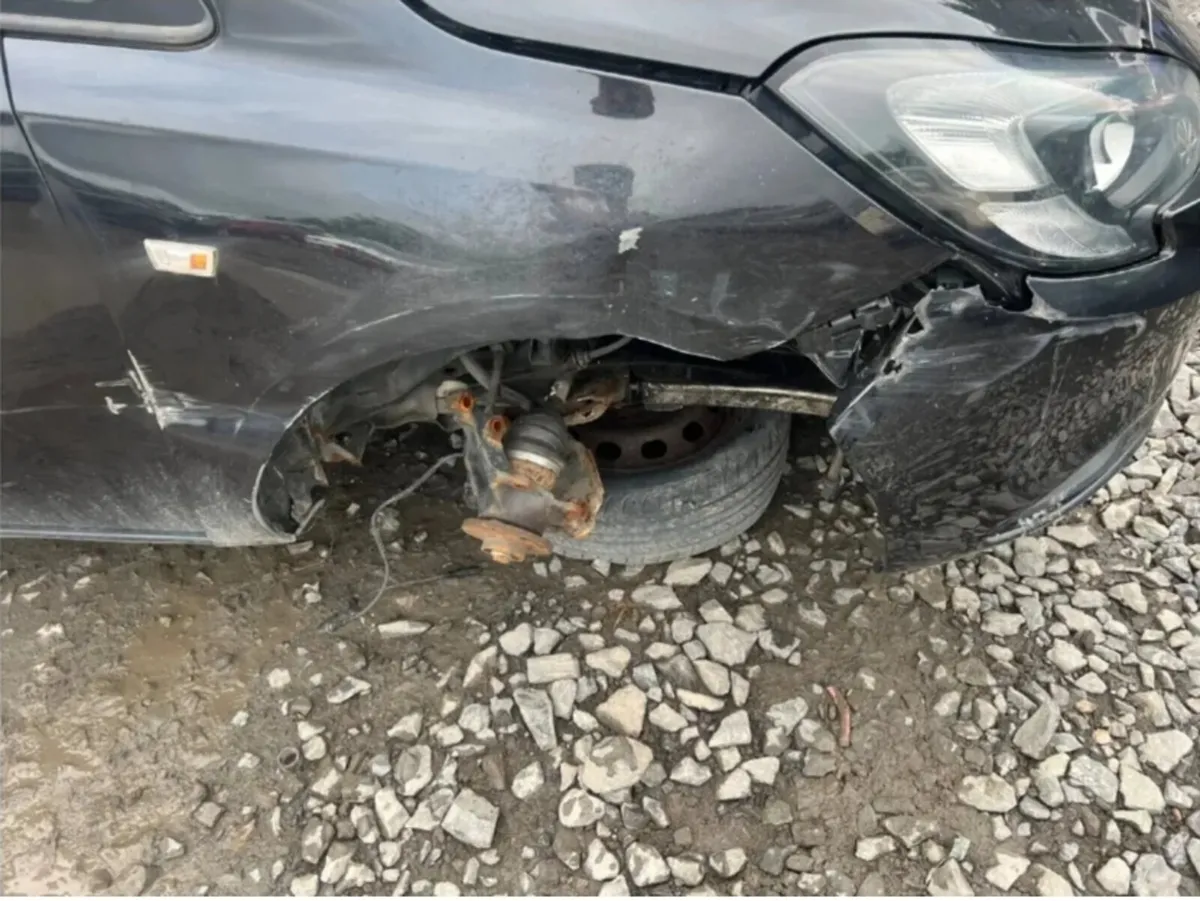 2015 opel corsa 1.3 diesel - Image 4