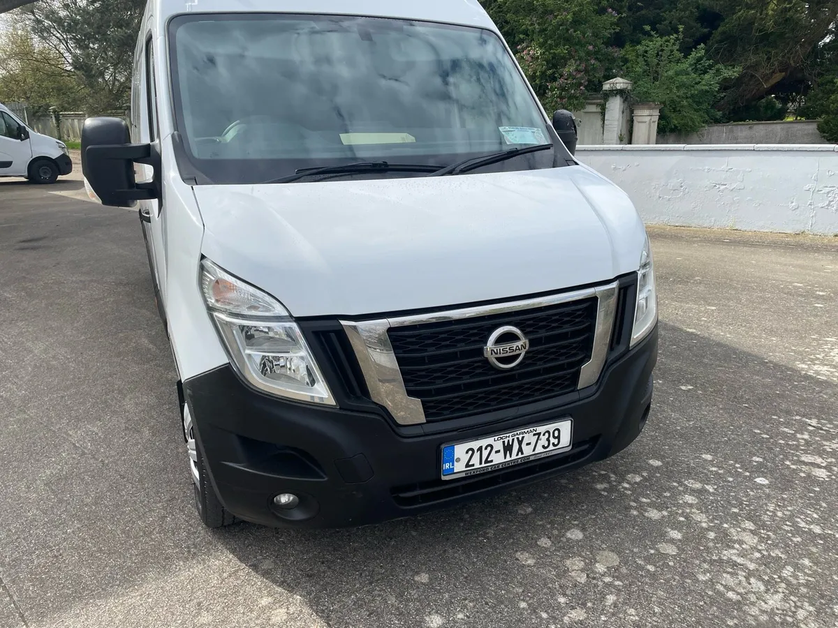 2021 Nissan NV400 - Image 2