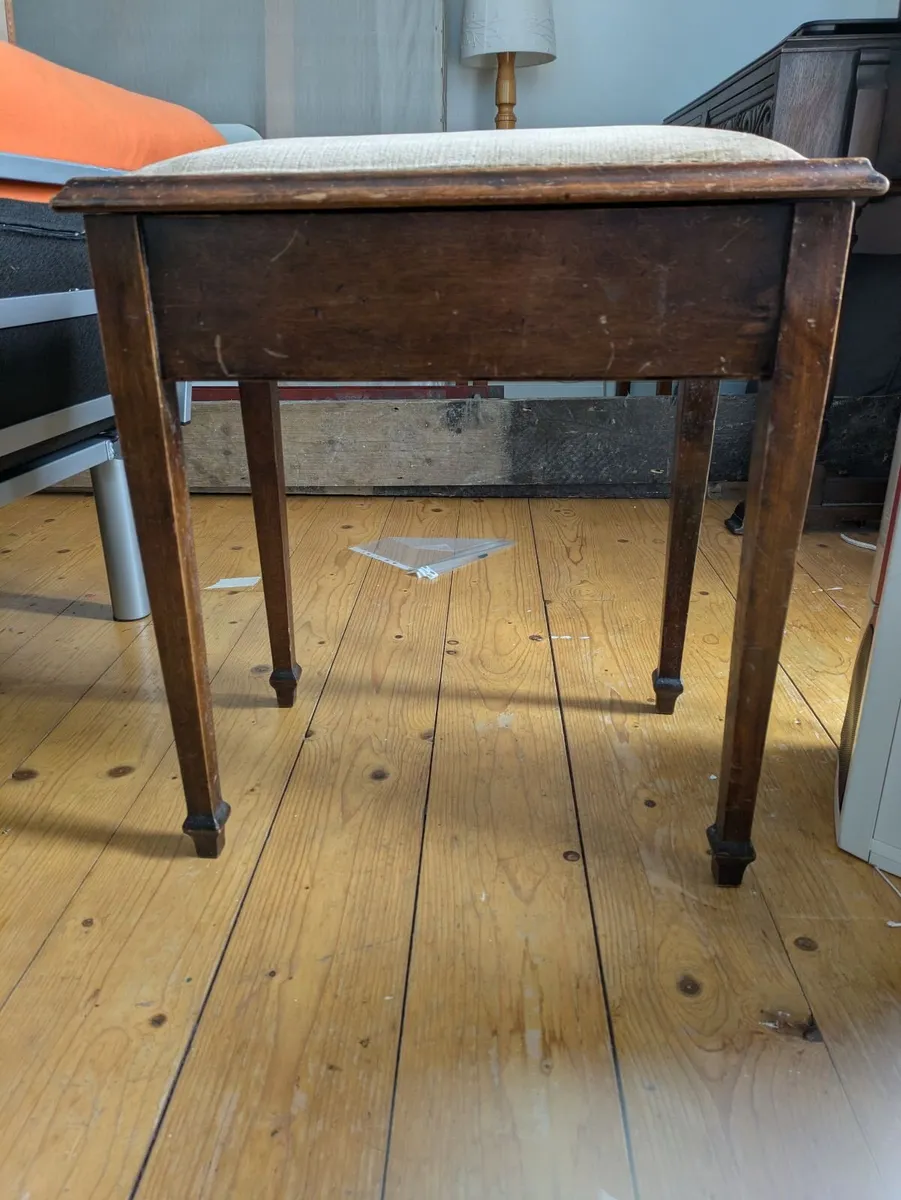 Piano stool free to take away Howth - Image 2