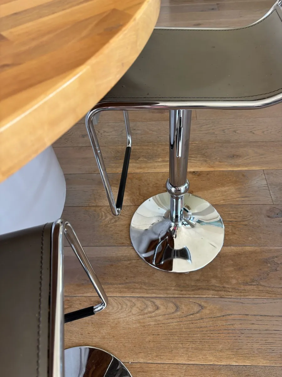 Calligaris designer bar stools x 4 - Image 2