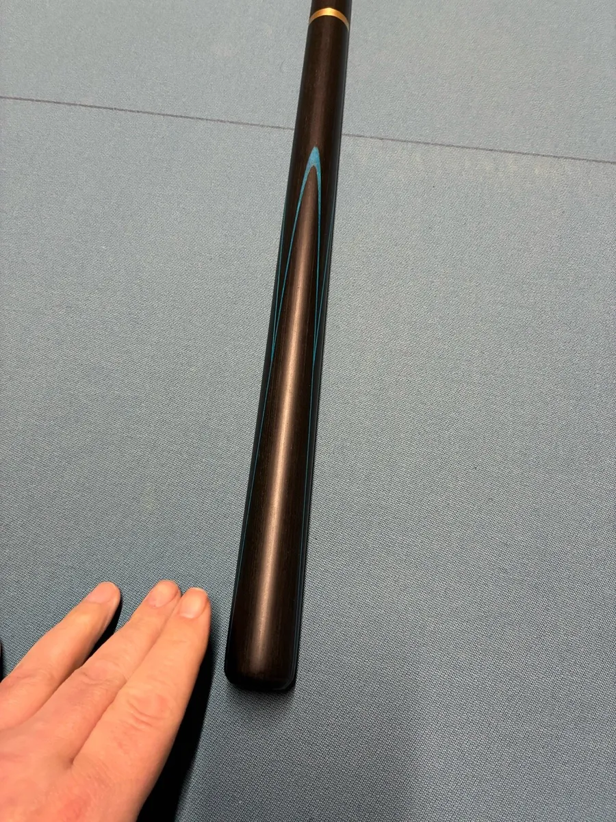 Baize Master Gold Series Cue - Image 4