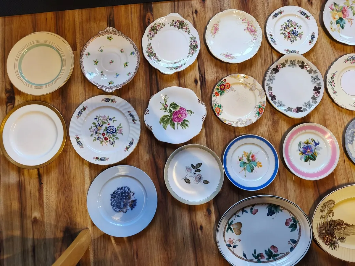 Vintage and Antique plates - Image 4