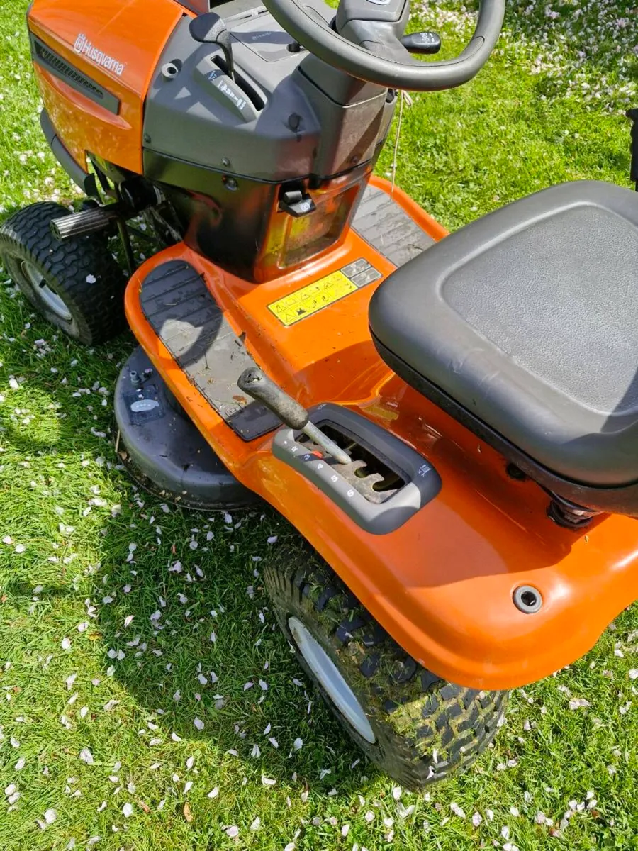 Husqvarna 2021 Ride on mower DELIVERY AVAILABLE - Image 4