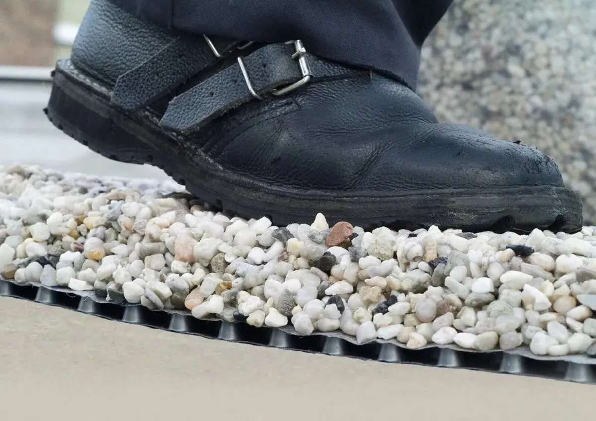 Flat roof, roof leak, safe & dry balcony - Image 2