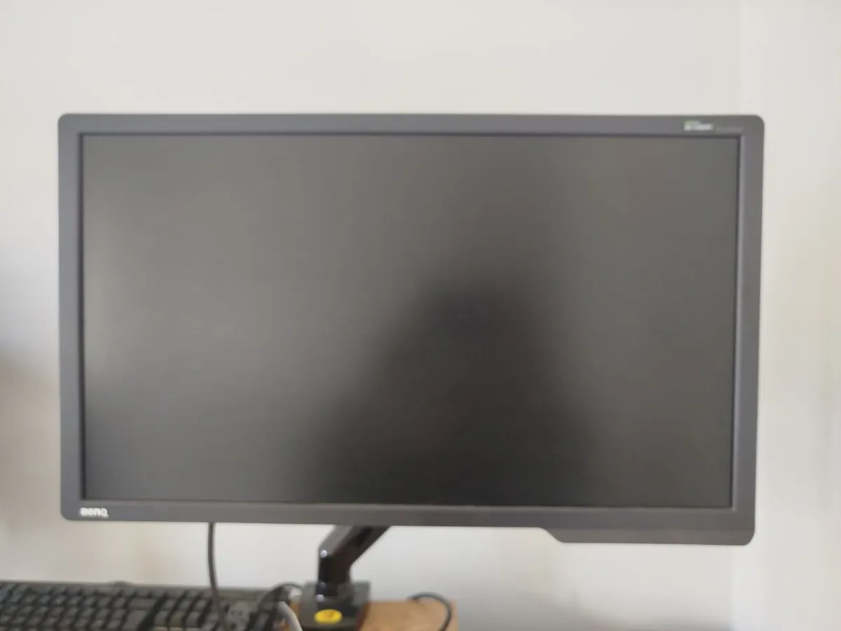 ⚡ Gaming Monitor + Gas Strut Suspension Arm - Image 2