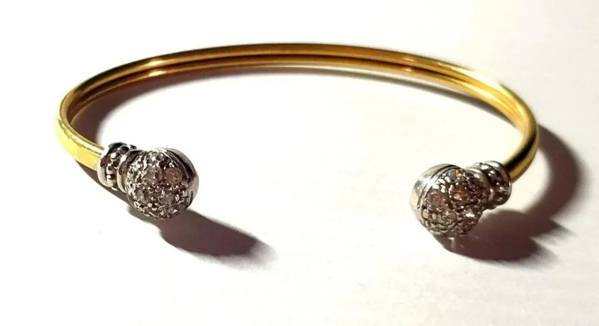 Vintage 9ct Gold ChildsTorc Bracelet - Image 4