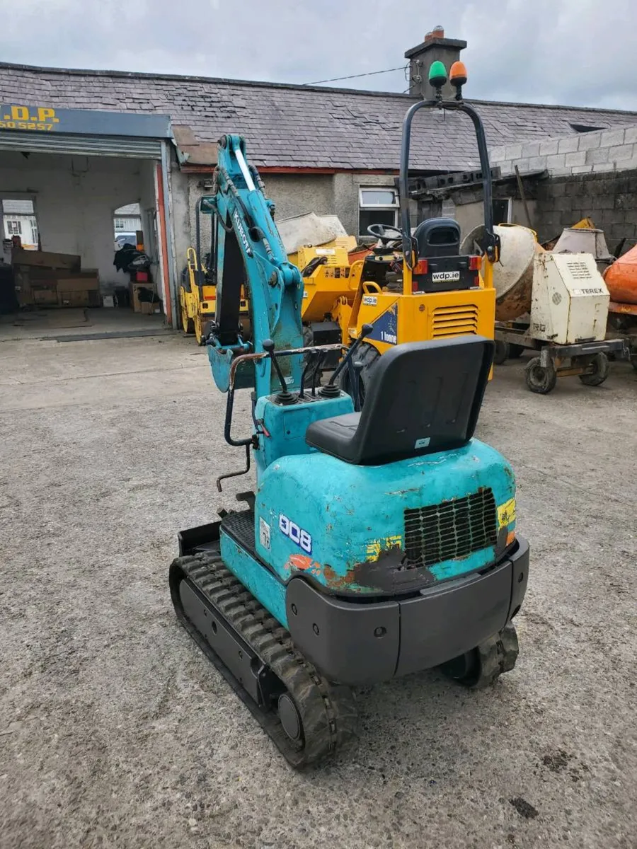 Kubota micro digger - Image 4