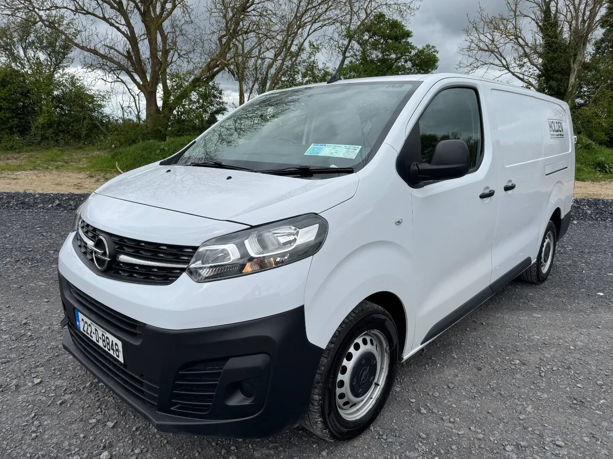 BID ONLINE NOW - UNRESERVED 2022 OPEL COMBO VAN - Image 1