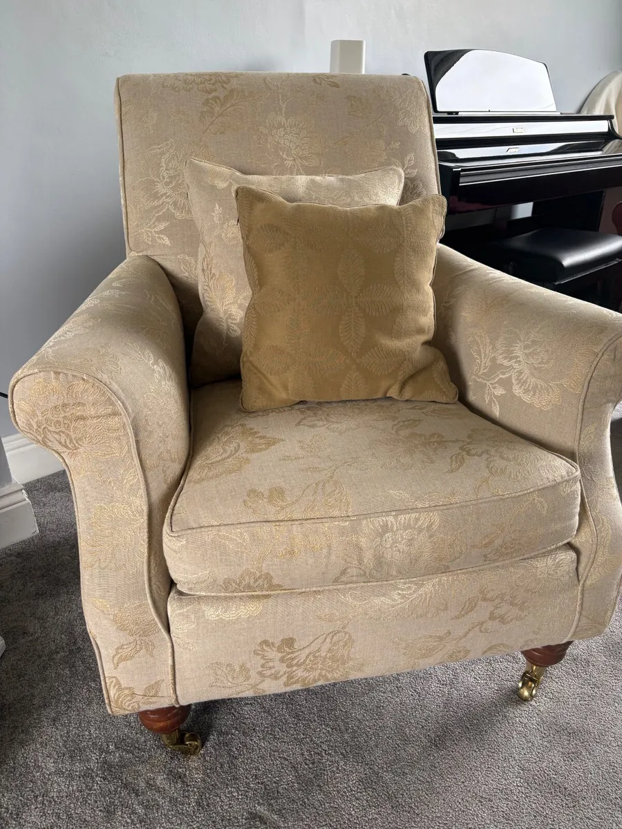 Sofa and armchair - Image 4