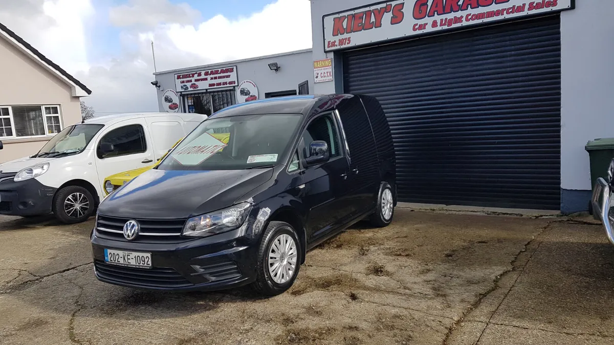 Volkswagen Caddy TRENDLINE AUTOMATIC 102BHP - Image 3