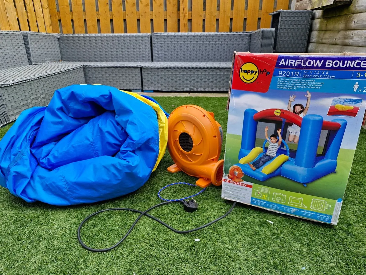 Bouncy Castle - Image 4