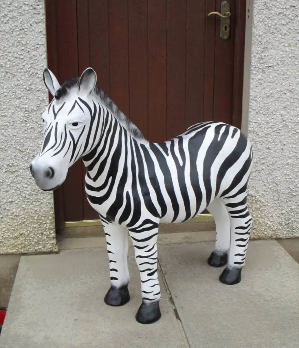 Large Zebra Statue - Image 1