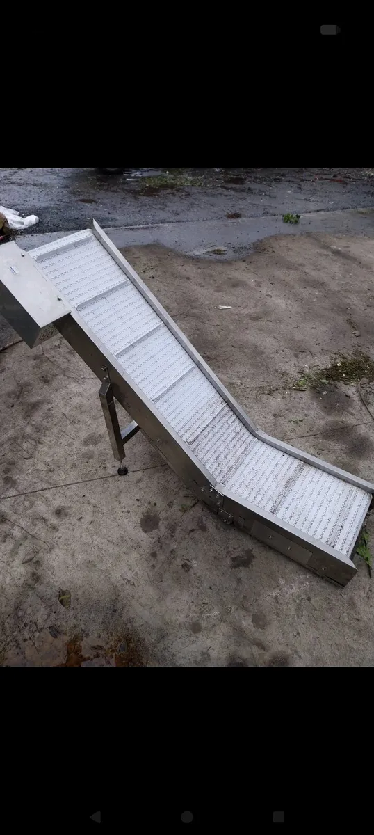 Stainless steel conveyor - Image 1