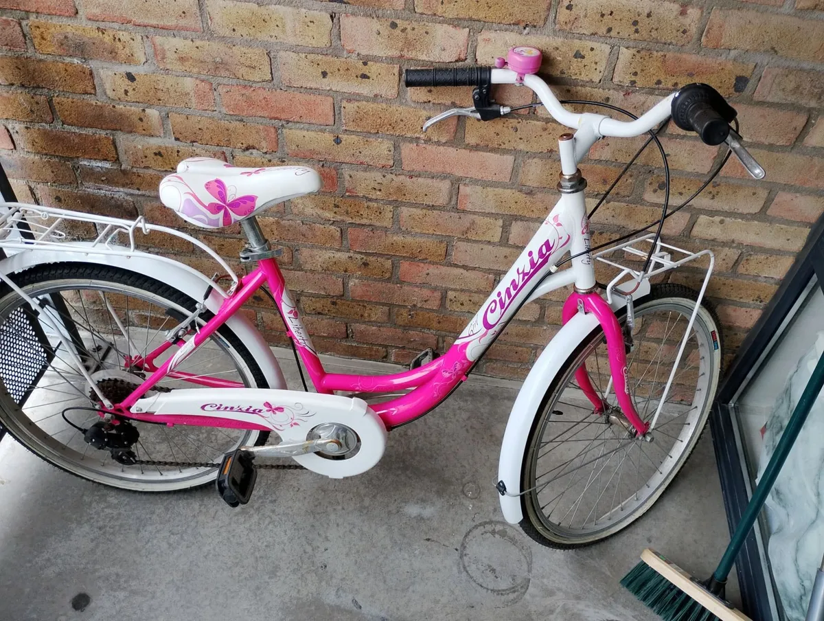 Girl's Bicycle - Image 1