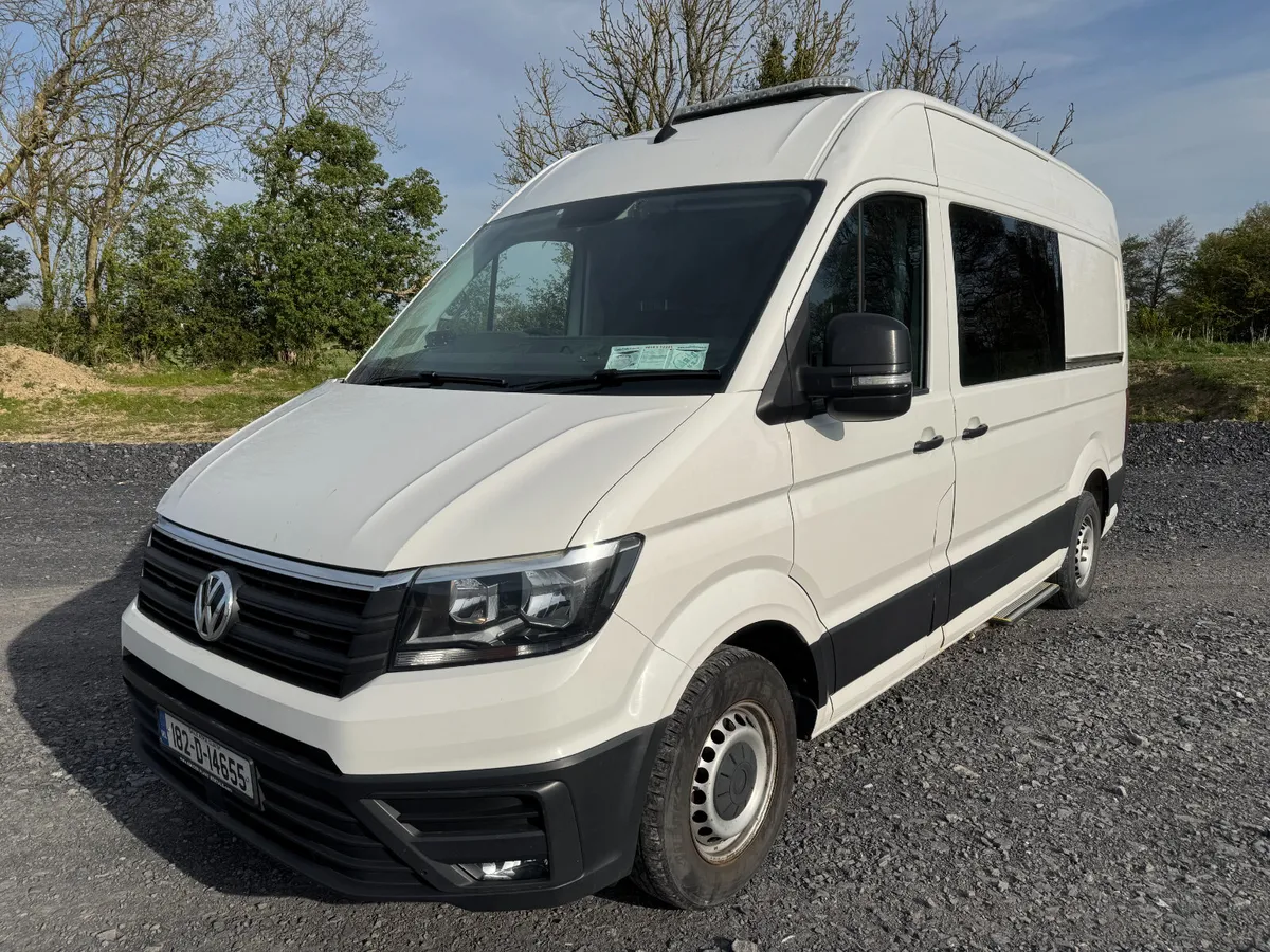 BID ONLINE NOW - UNRESERVED 2018 VW CRAFTER CONVER - Image 1