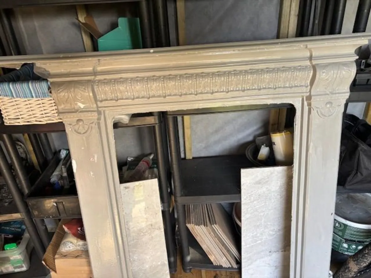 Cast Iron Fire Place € 110 - Image 4
