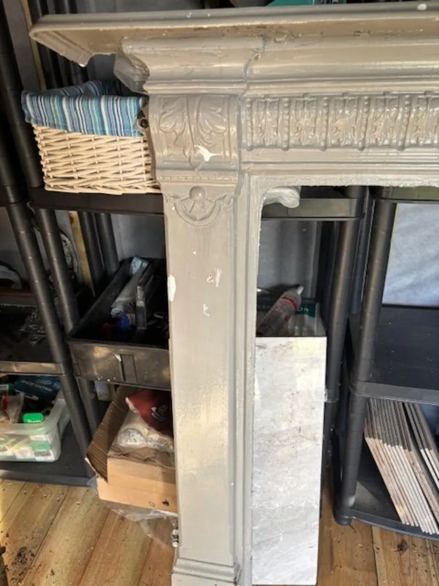 Cast Iron Fire Place € 110 - Image 3