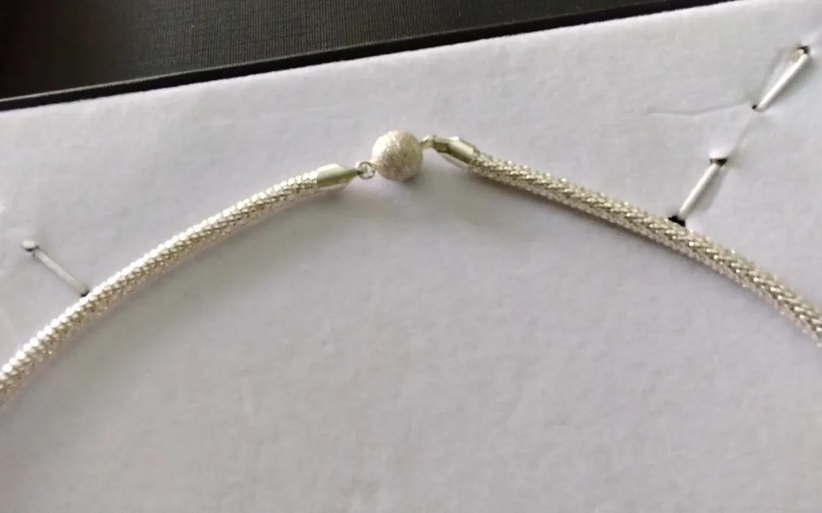 Sterling Silver necklace new condition 18" - Image 2