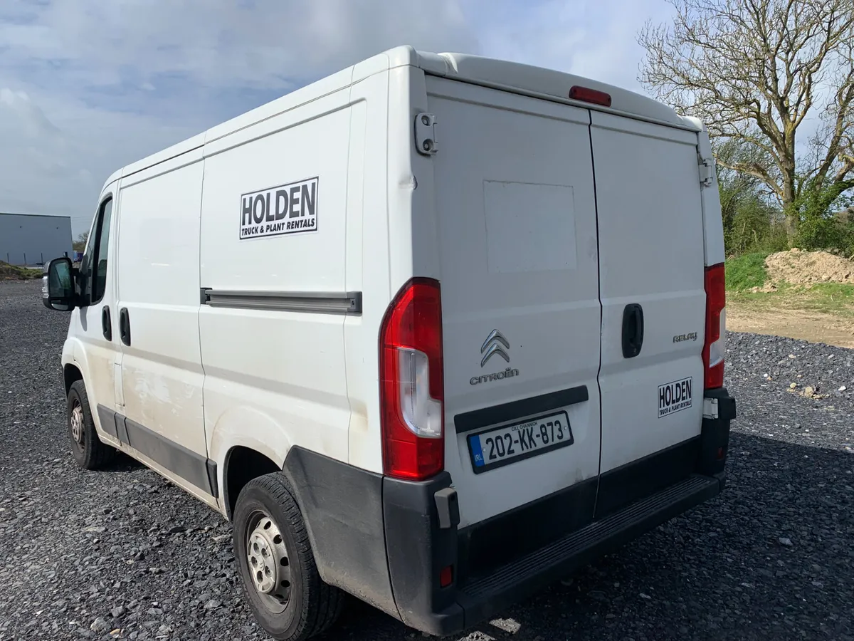 BID ONLINE NOW - UNRESERVED CITROEN RELAY VAN - Image 3