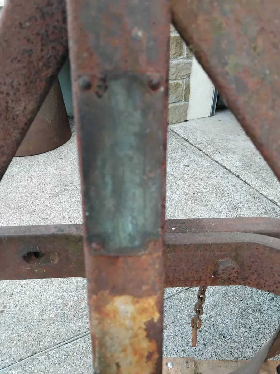 Ferguson Plough - Image 4