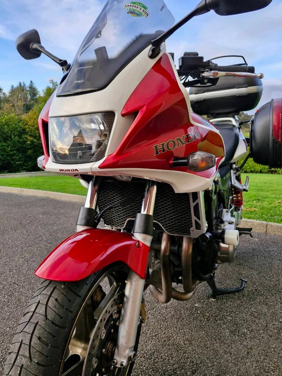 Motorcycle - Image 4