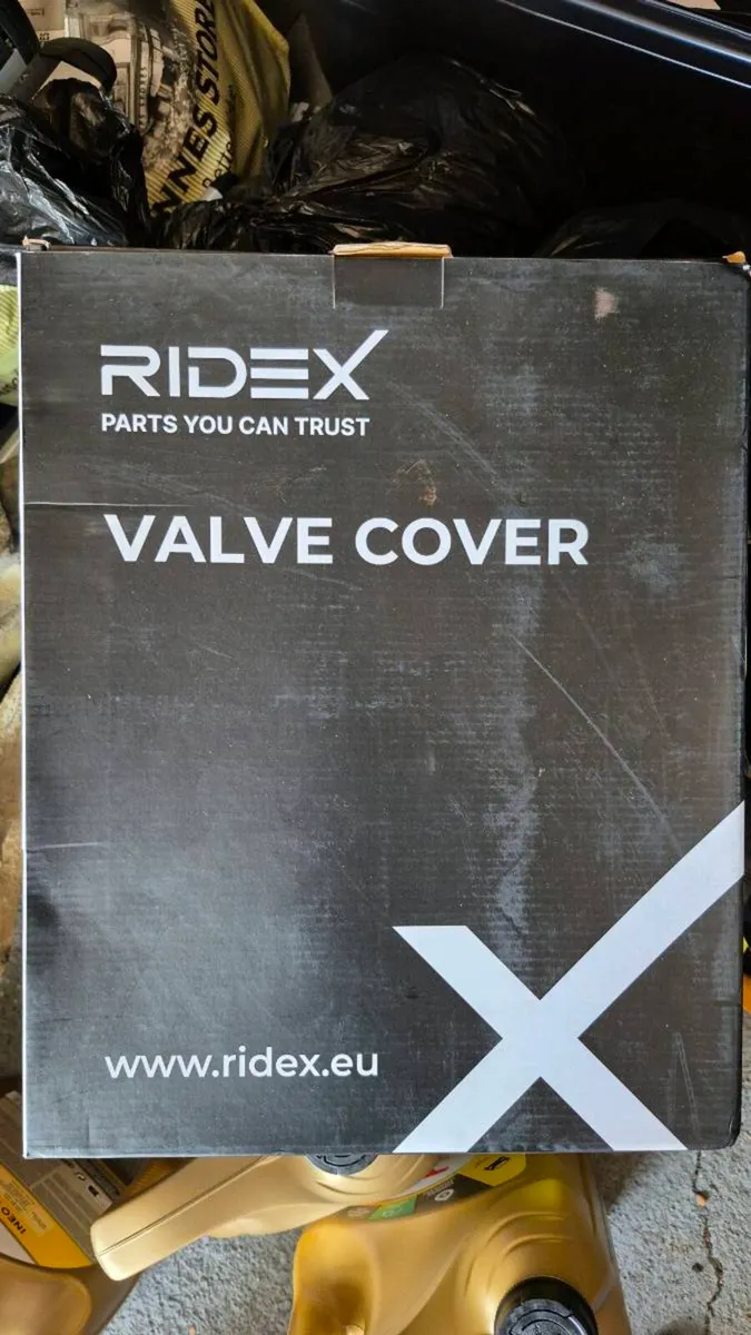 Landrover Discovery 4 Inlet Valve Covers L&R - Image 1