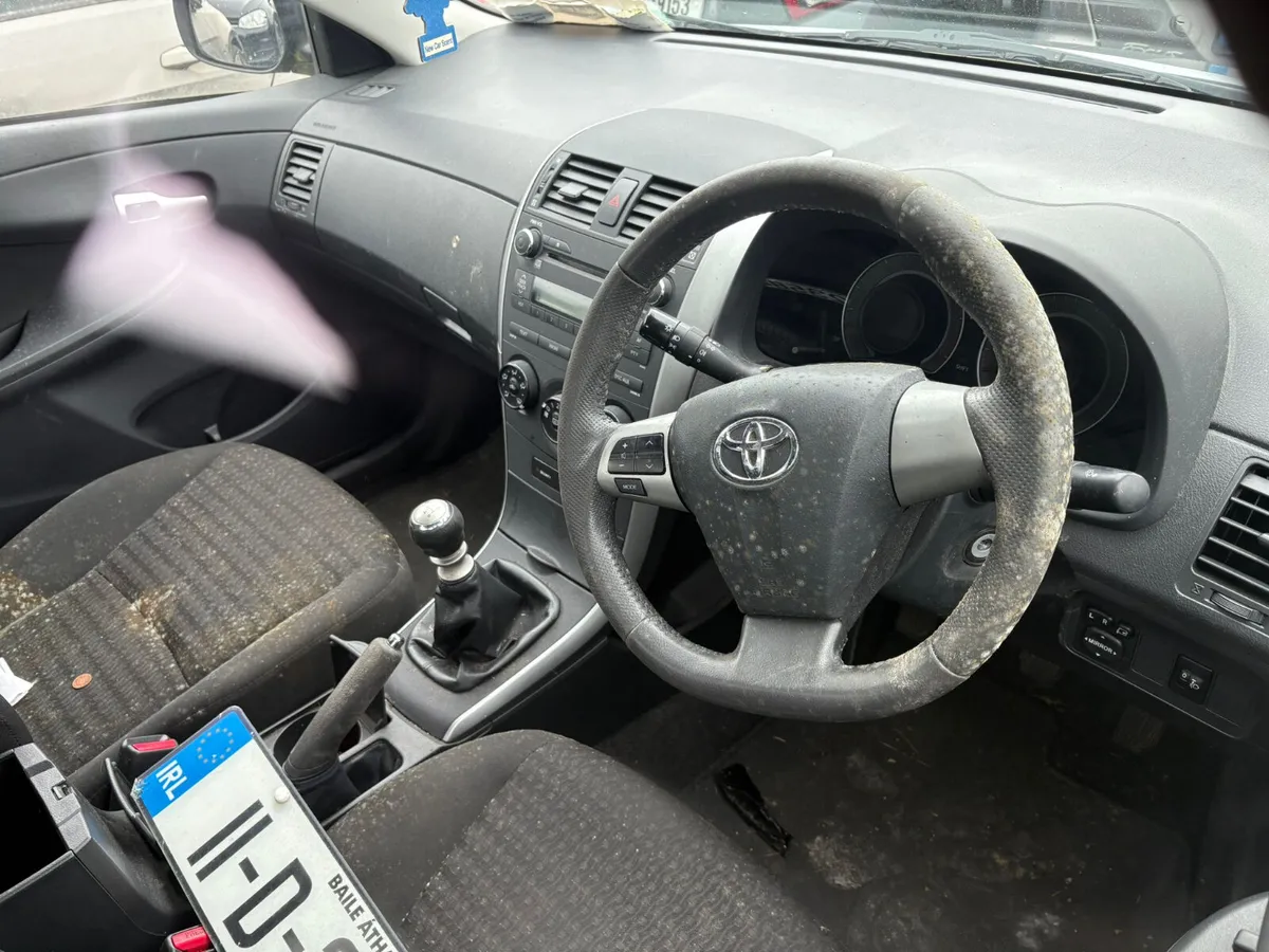 2011 Toyota Corolla 1.4 Diesel - Image 2