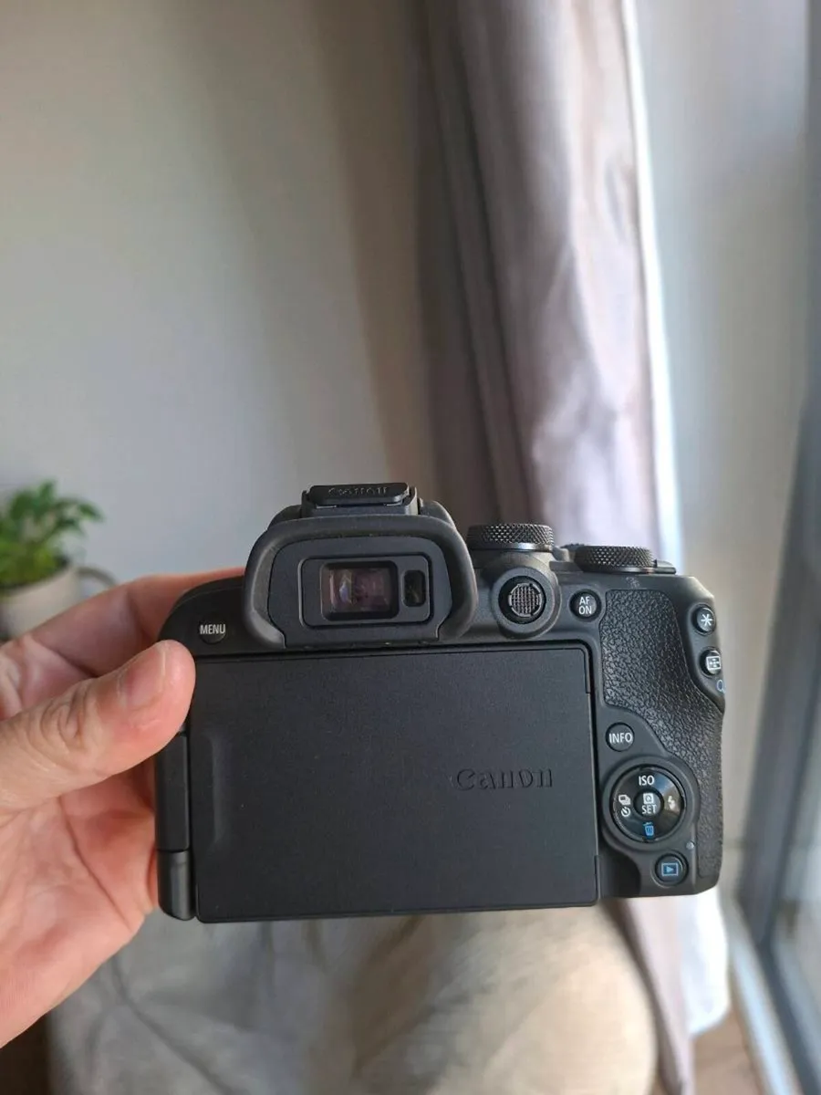 Like New Canon R10 with Extras - Image 2