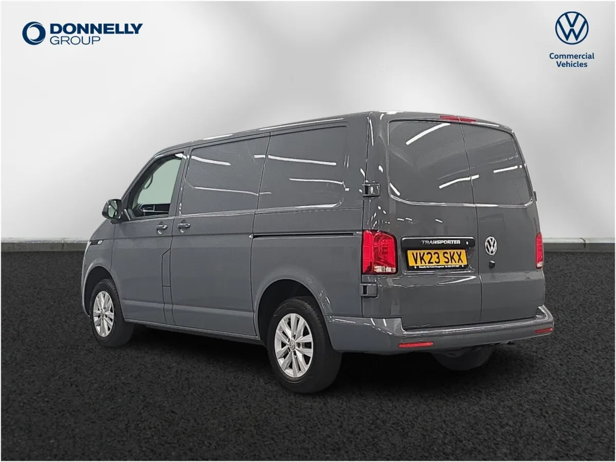 Volkswagen Transporter T28 Swb Diesel Highline - Image 3