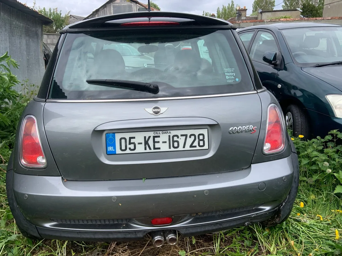 2005 Mini Cooper S  VERY LOW mileage - Image 2