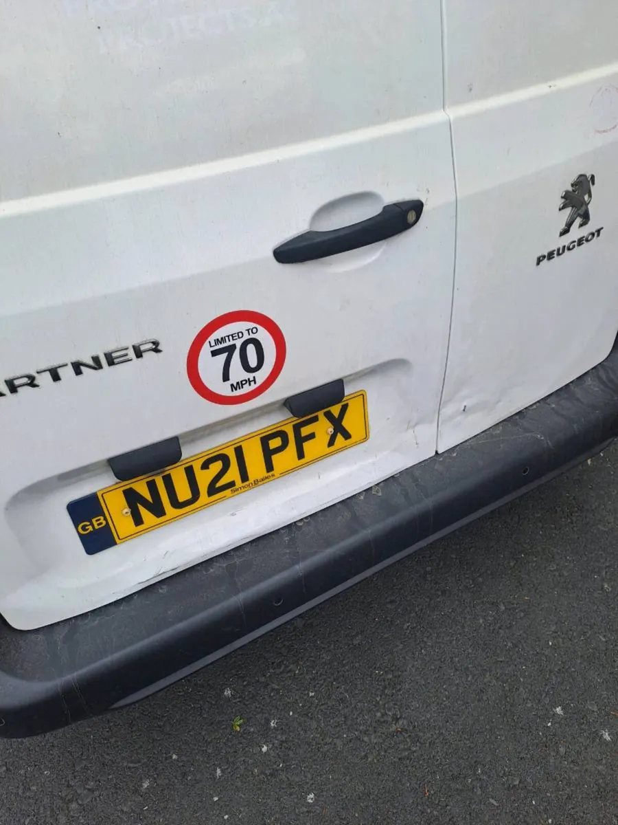 Peugeot Partner crew van *no vat* - Image 3