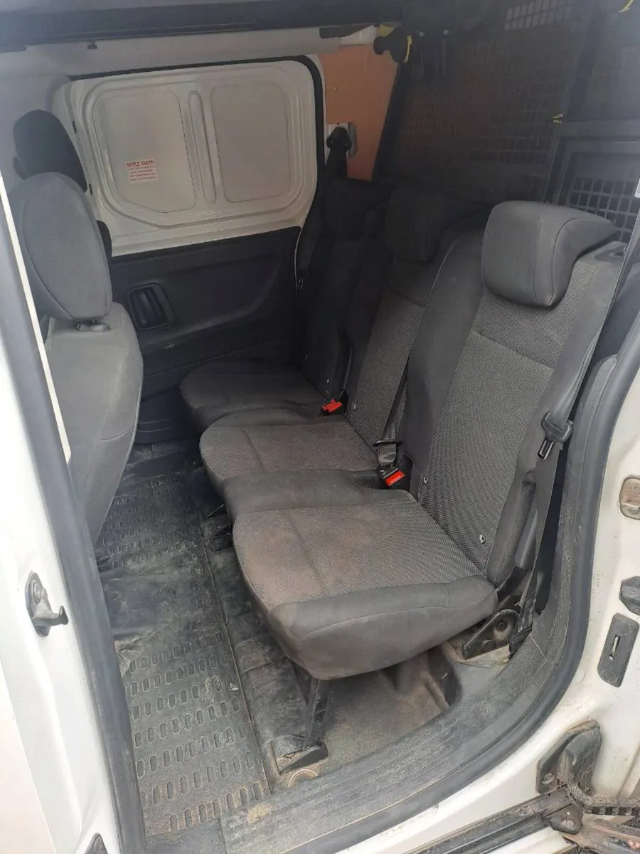 Peugeot Partner crew van *no vat* - Image 4