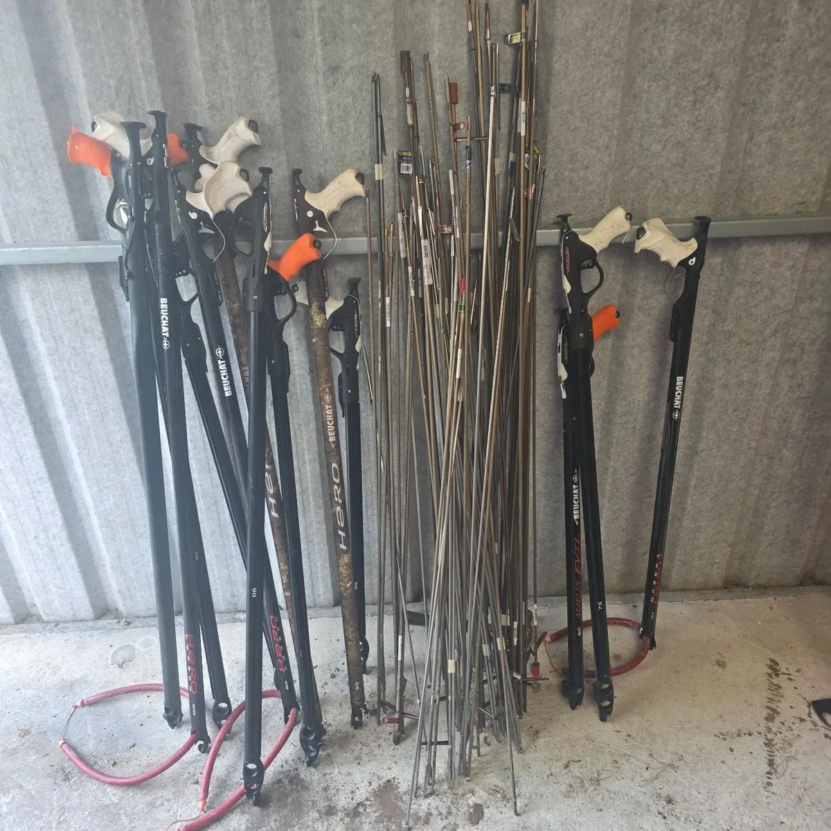 Scuba diving harpoons/spears