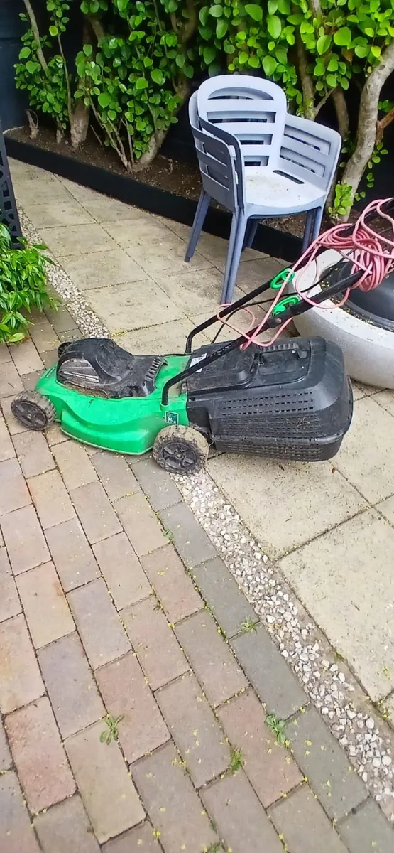 Lawnmower - Image 2