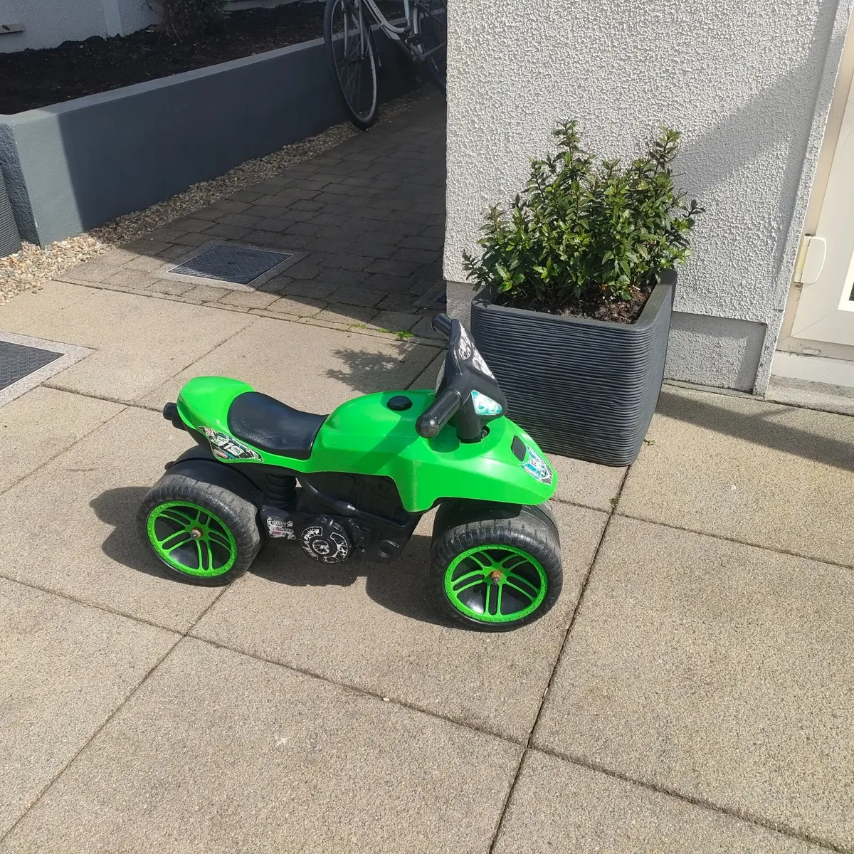Motorbike - Image 1