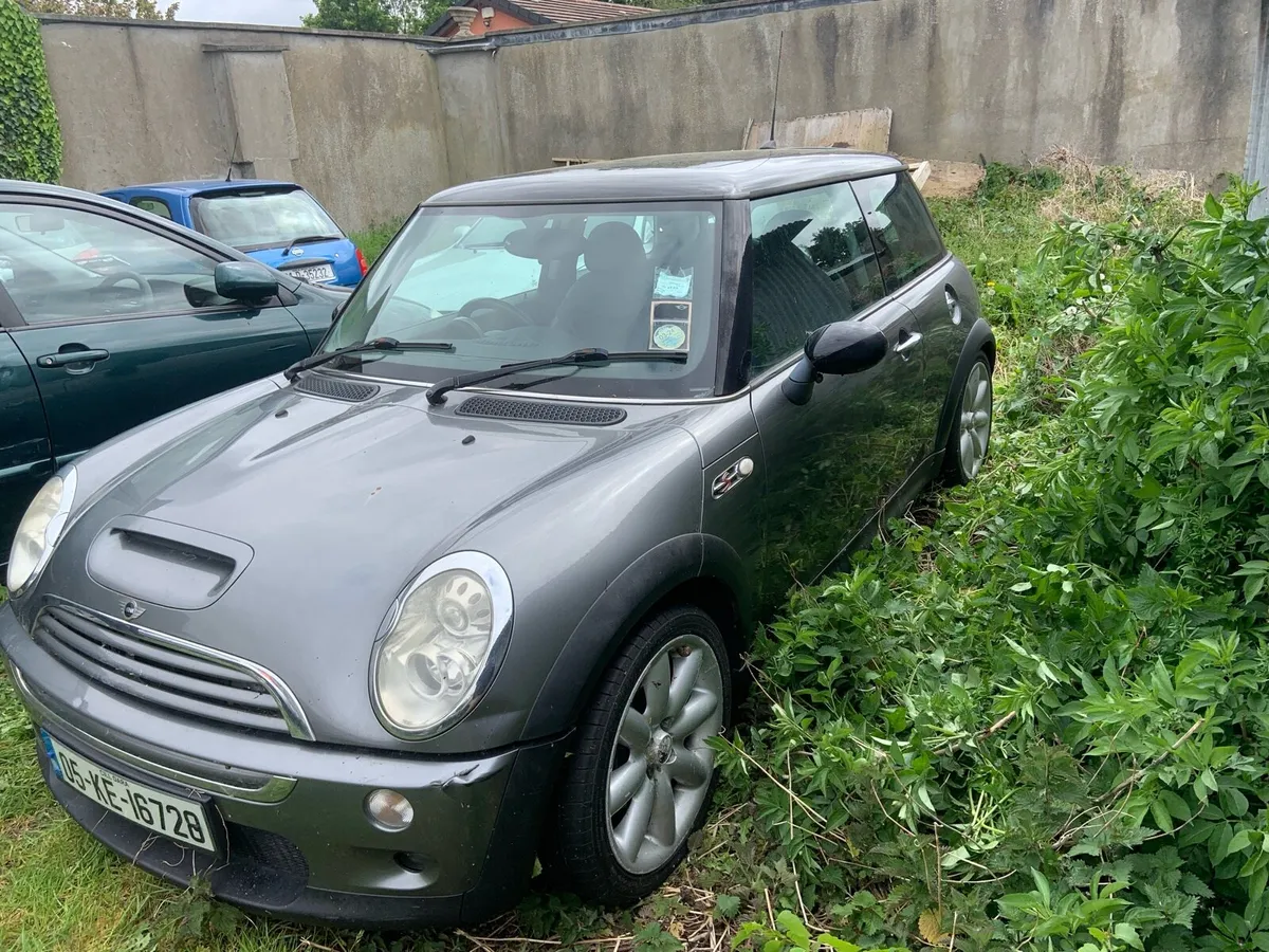 2005 Mini Cooper S  VERY LOW mileage - Image 1