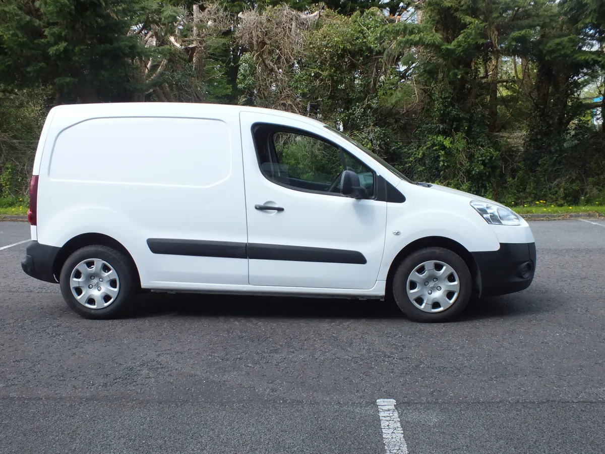 Peugeot Partner 2015 - Image 1