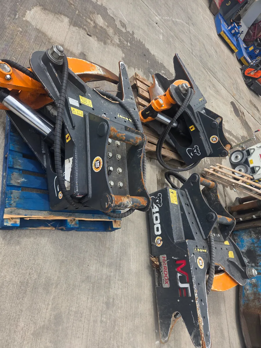 Ex hire Mde400 tree shears choice - Image 1