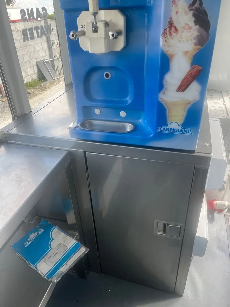 Ice cream trailer - Image 2