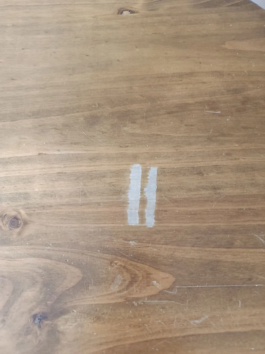 TV corner wooden table - Image 1