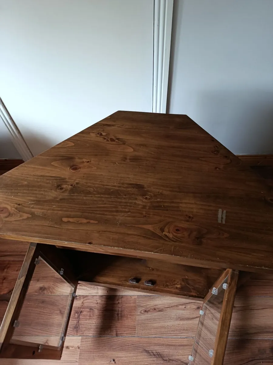 TV corner wooden table - Image 2