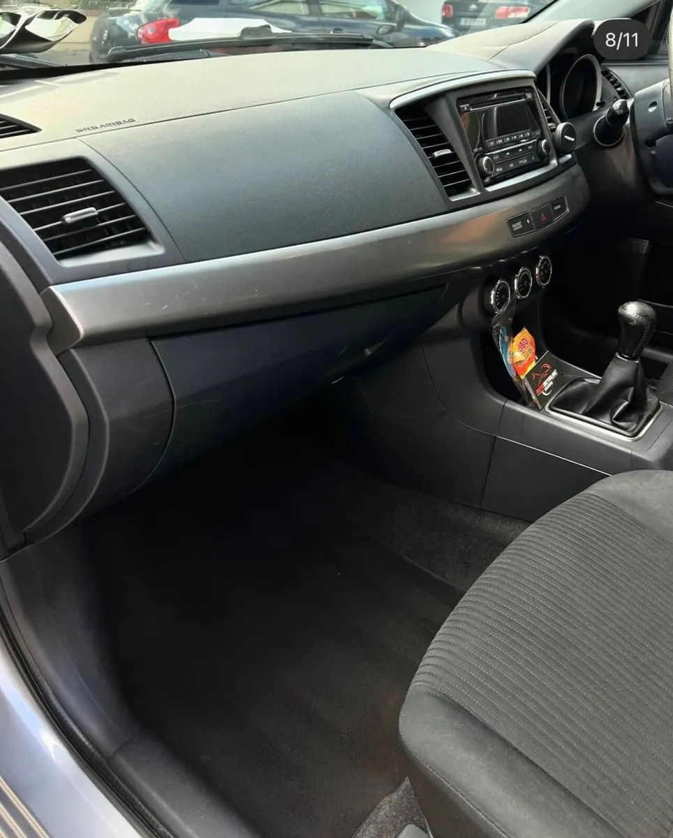 Mitsubishi Lancer 2015 - Image 3