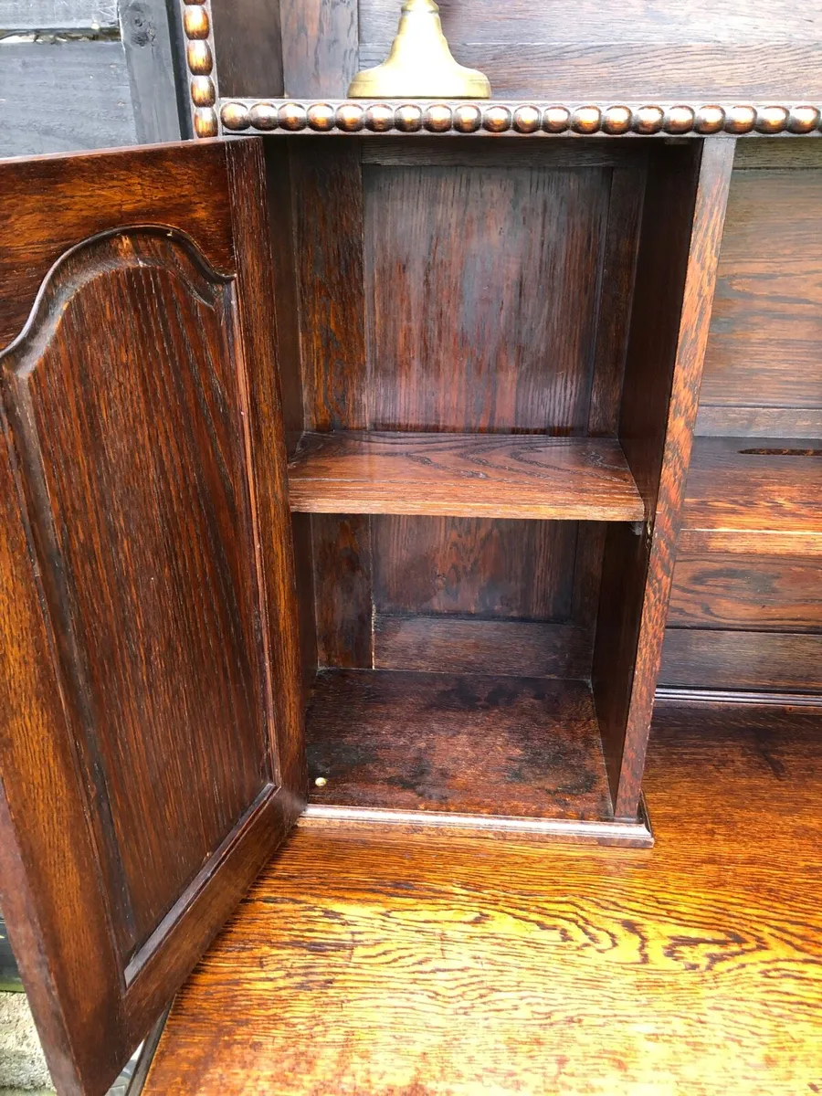 Antique Welsh dresser - Image 4